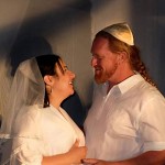 Mazal tov! Myriam et Lotan se marient. למתחתנים הידד